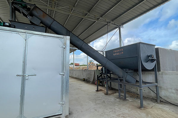 經(jīng)過(guò)畜禽糞便處理設(shè)備處理的糞便儲(chǔ)存需要注意些什么